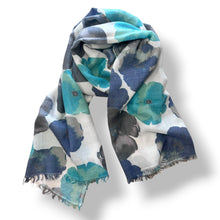 Carica l'immagine nel visualizzatore di Gallery, Sciarpa misto lana stampa digitale