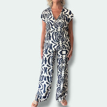 Carica l'immagine nel visualizzatore di Gallery, Completo Gilet e pantalone