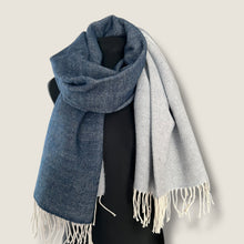 Carica l'immagine nel visualizzatore di Gallery, Sciarpa big double face