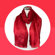 Carica l'immagine nel visualizzatore di Gallery, Sciarpa stola pura seta