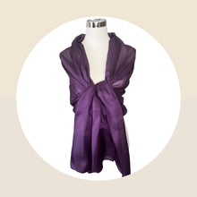 Carica l'immagine nel visualizzatore di Gallery, Sciarpa stola pura seta