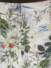 Carica l'immagine nel visualizzatore di Gallery, Sciarpa primavera stampa digitale