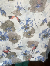 Carica l'immagine nel visualizzatore di Gallery, Sciarpa primavera stampa digitale