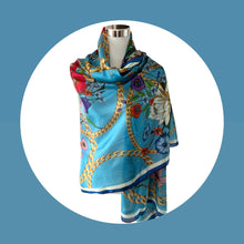 Carica l'immagine nel visualizzatore di Gallery, Sciarpa stola pura seta