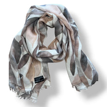 Carica l'immagine nel visualizzatore di Gallery, Sciarpa misto lana stampa digitale