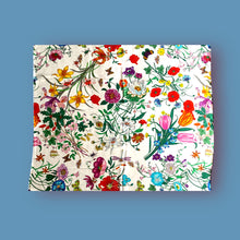 Carica l'immagine nel visualizzatore di Gallery, Foulard pura seta