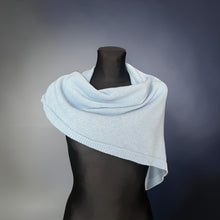 Carica l'immagine nel visualizzatore di Gallery, Triangolo in maglia