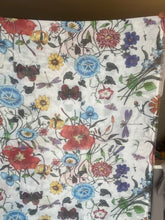 Carica l'immagine nel visualizzatore di Gallery, Sciarpa primavera stampa digitale