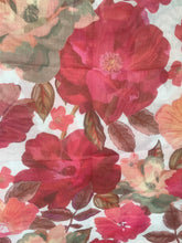 Carica l'immagine nel visualizzatore di Gallery, Sciarpa primavera stampa digitale