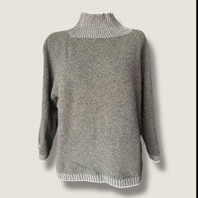 Carica l'immagine nel visualizzatore di Gallery, Maglia Raffaella