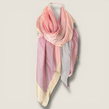 Carica l'immagine nel visualizzatore di Gallery, Sciarpa stola pura seta