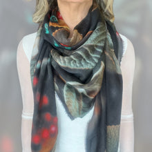 Carica l'immagine nel visualizzatore di Gallery, Scialle cotone seta stampa digitale