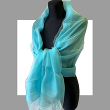 Carica l'immagine nel visualizzatore di Gallery, Stola e sciarpa seta elegante