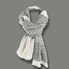 Carica l'immagine nel visualizzatore di Gallery, Sciarpe misto lana uomo
