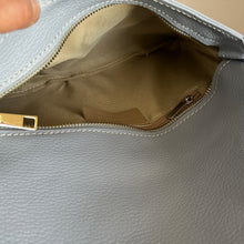 Carica l'immagine nel visualizzatore di Gallery, Pochette pelle Sandra
