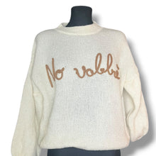 Carica l&#39;immagine nel visualizzatore di Gallery, Maglioncino scritta ‘No Vabbè ‘
