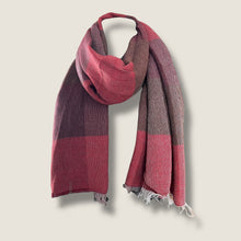 Carica l'immagine nel visualizzatore di Gallery, Sciarpa Quadri uomo
