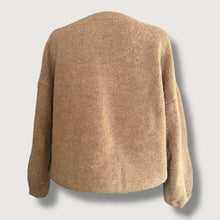 Carica l&#39;immagine nel visualizzatore di Gallery, Maglioncino scritta ‘ANCHE MENO’
