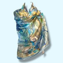 Carica l'immagine nel visualizzatore di Gallery, Sciarpa stola pura seta

