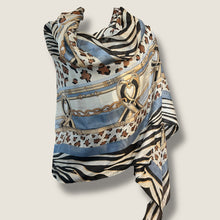 Carica l'immagine nel visualizzatore di Gallery, Sciarpa stola pura seta
