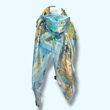 Carica l'immagine nel visualizzatore di Gallery, Sciarpa stola pura seta
