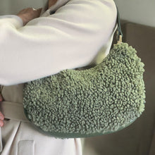 Carica l&#39;immagine nel visualizzatore di Gallery, Borsetta Teddy
