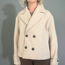 Carica l&#39;immagine nel visualizzatore di Gallery, Cappottino doppiopetto
