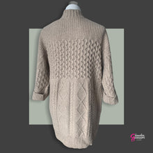 Carica l&#39;immagine nel visualizzatore di Gallery, Giacca maglia
